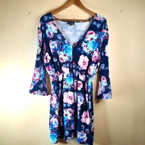 B Famous USA Floral V-Neck Mini Dress 2XL